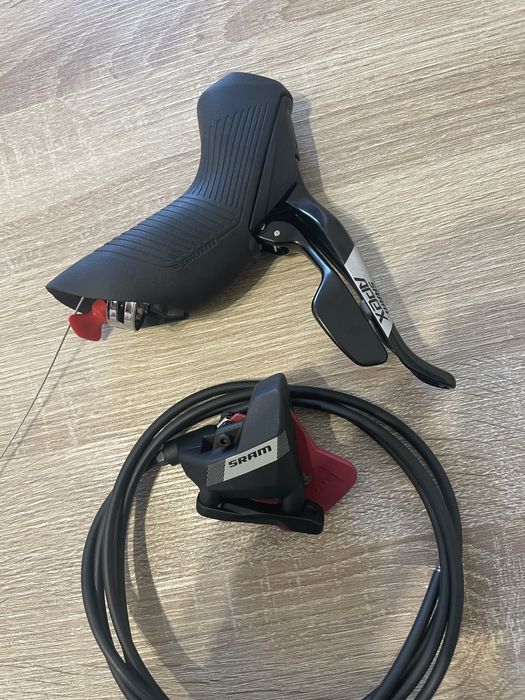 Maneta frana/ schimator Sram Apex 12 viteze hidraulica mecanica