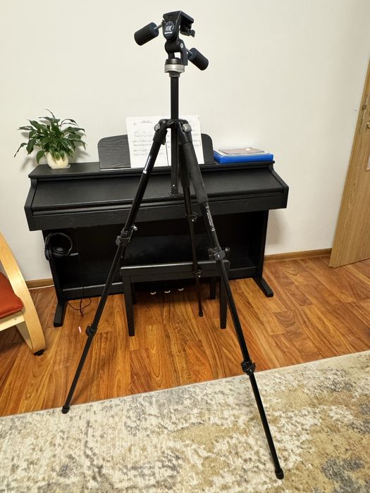 Trepied Manfrotto 190 + cap 141RC – stare bună