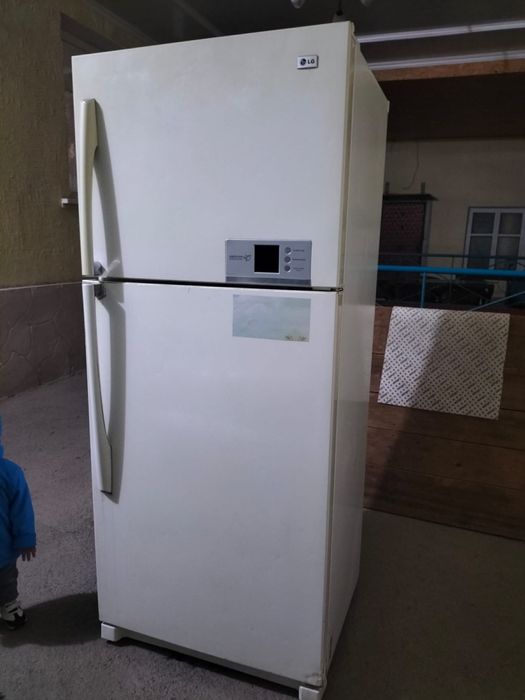Холодильник продам срочна