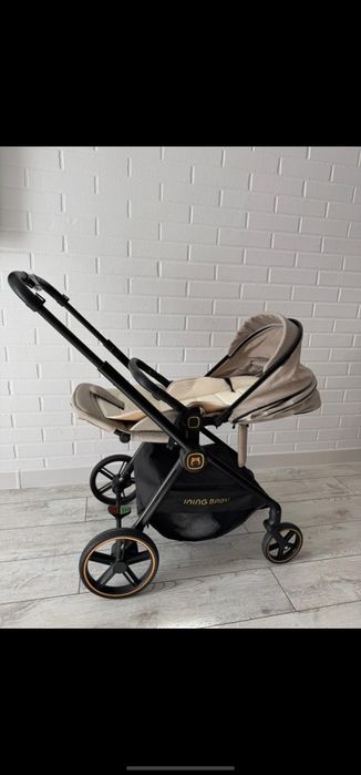 Коляска  детская прогулочная.