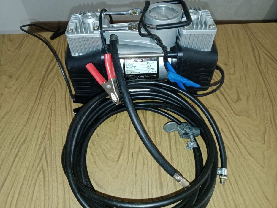 Насос через аккумулятор и зарядное устройство 12v