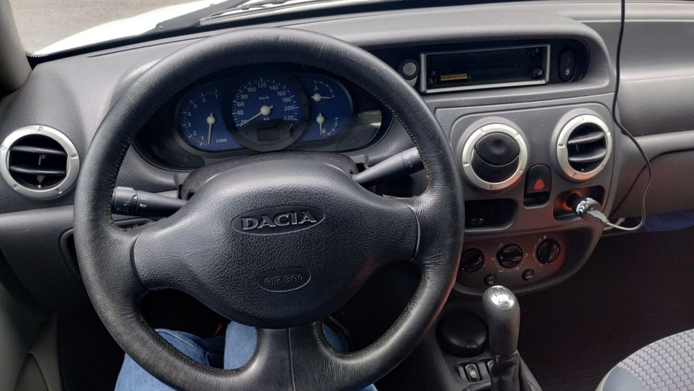 Dacia Solenza 1.4 mpi , Scala , an 2004.
