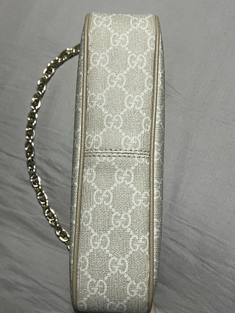 Нова Gucci чанта