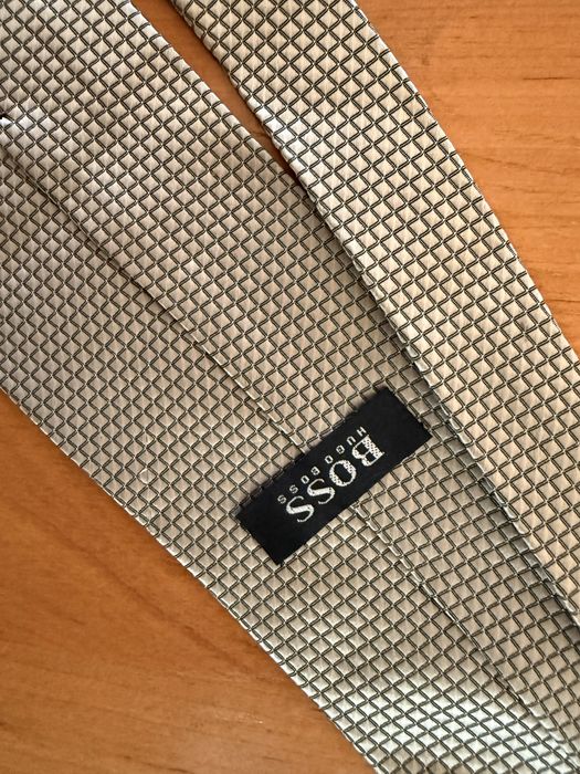 Мужской галстук Hugo Boss оригинал серый