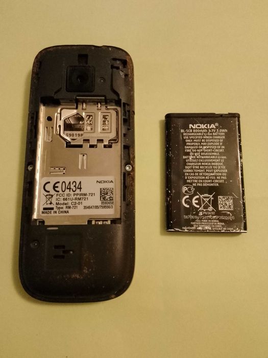 Nokia C2-01 (bg меню) + кабел за зареждане