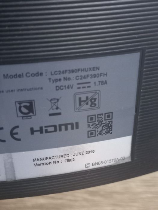 Monitor curbat Samsung