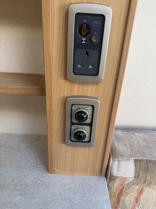 Каравана Swift Charisma 230