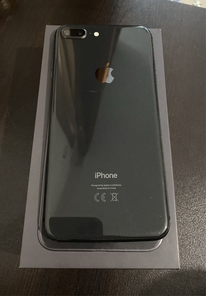 Iphone 8 plus 64gb