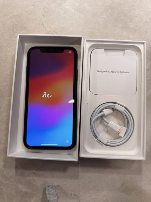 Iphone 11 черен 128gb
