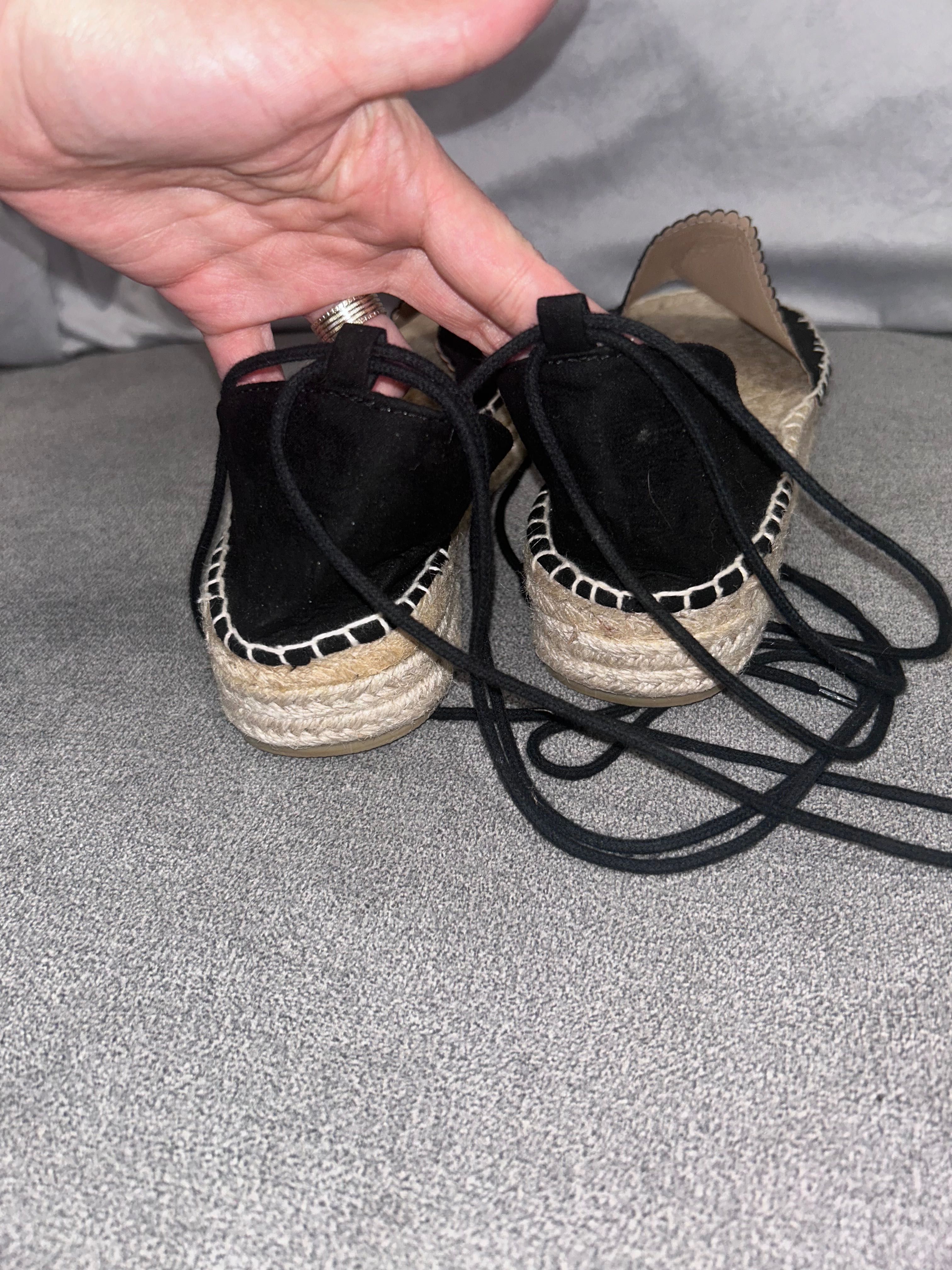 Espadrile cu talpă înaltă