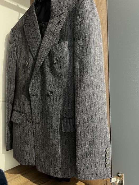 Костюм мужской сатылады