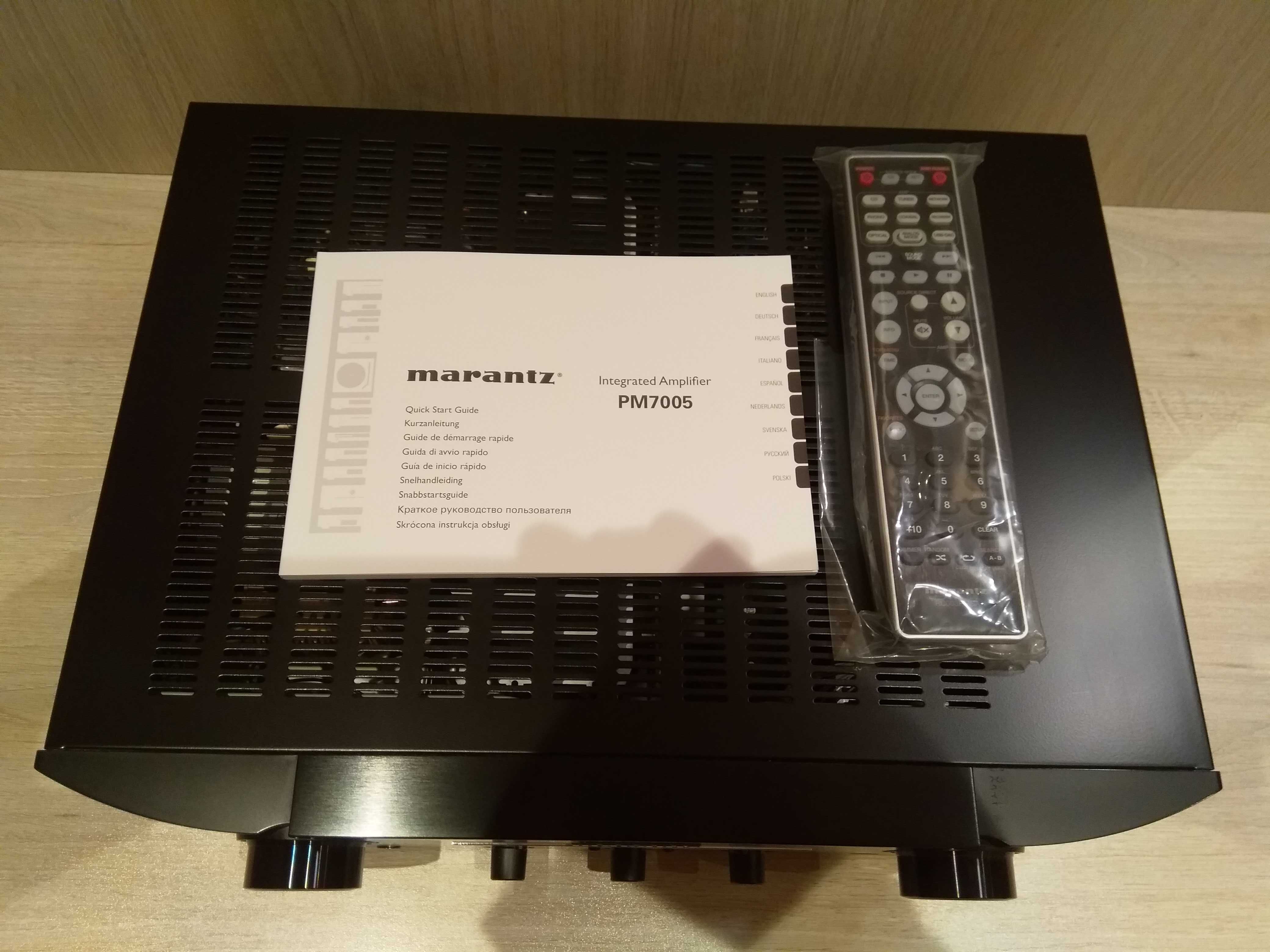 Marantz PM7005 Стерео усилвател