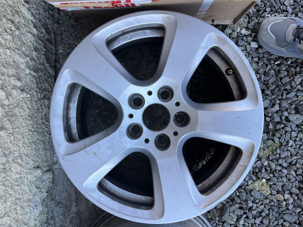 Jante BMW 17 seria 5 fara caucicuri