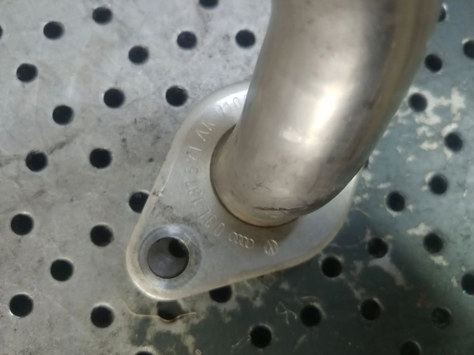 conducta egr 2.0 tdi cbd  vw golf 6 passat b6  03l131521ak