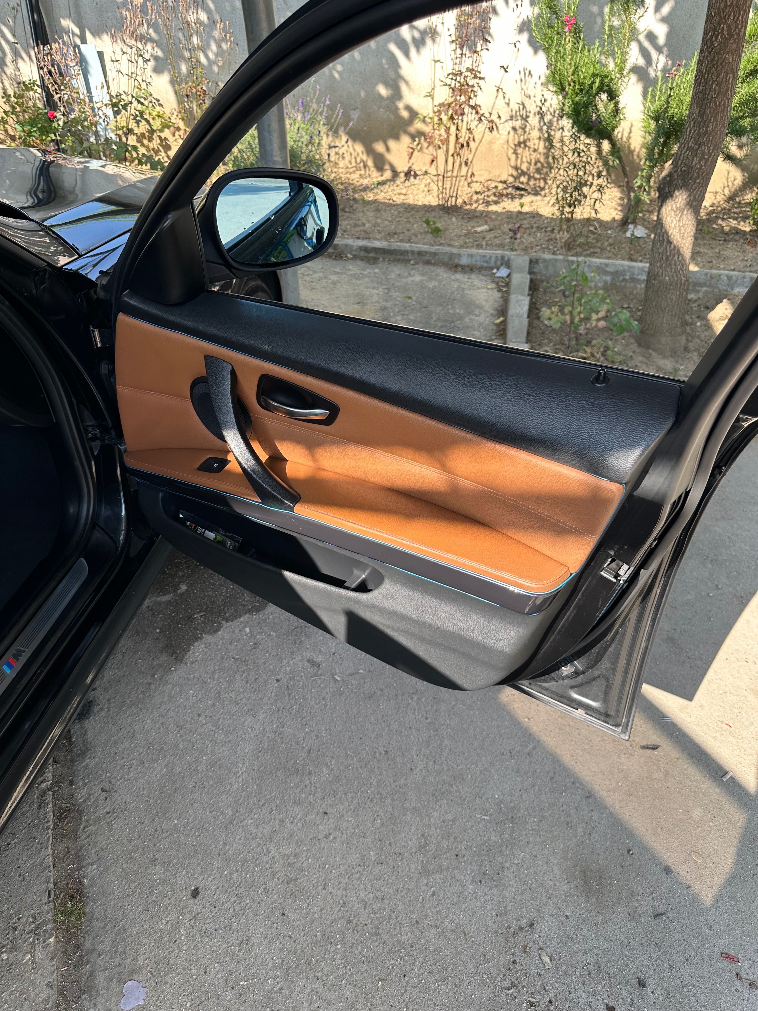 Кожен салон BMW e91