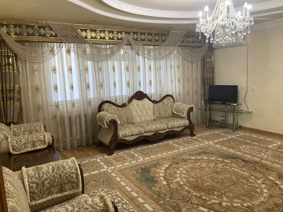 Продажа квартиры банковская 4/2/4 Алмазарский район ул Мухбир .