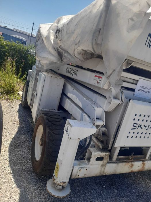 Дизелова вишка 12.5м.