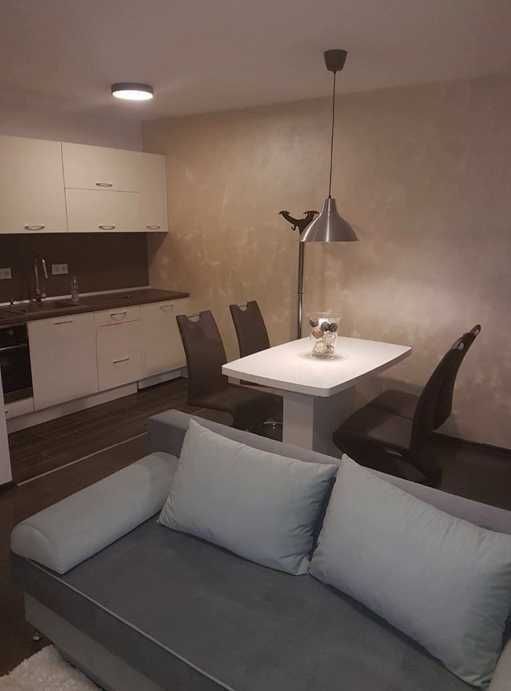 Продава се Двустаен апартамент в София, Витоша - 70 кв.м за 1658 €/кв.м - Снимка #2