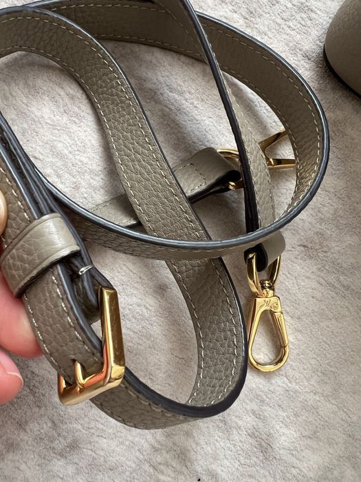 Geanta Louis Vuitton capucines