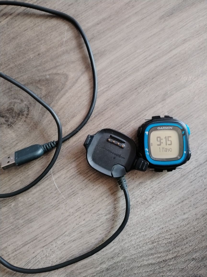 Ceas Garmin Forerunner 15