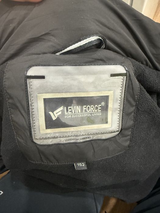 Продам новый пуховик