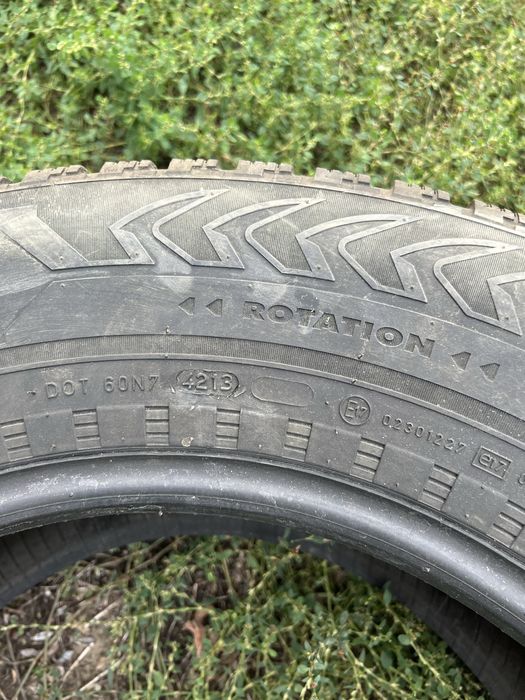 Комплект зимних шин Nokian 285/60 R18