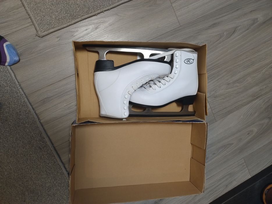 Patine artistice gheață