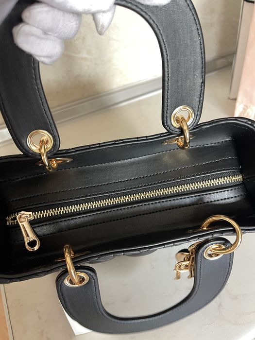 Чанта Lady Dior черна среден размер