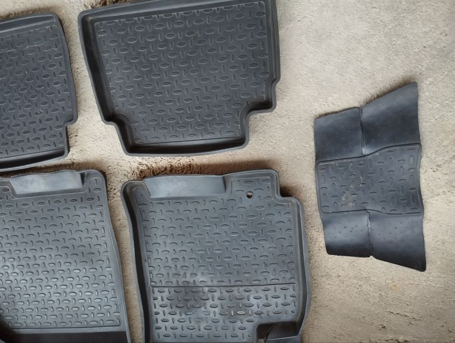 Polik jentra sotiladi