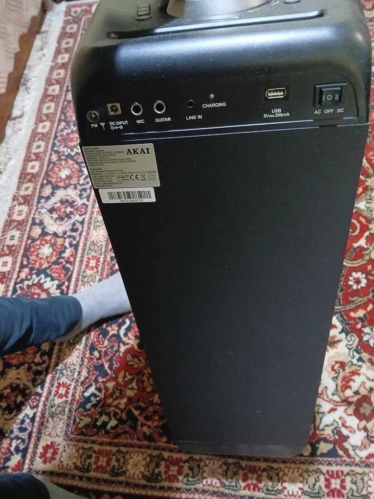 Тонколона Akai-DJ-880