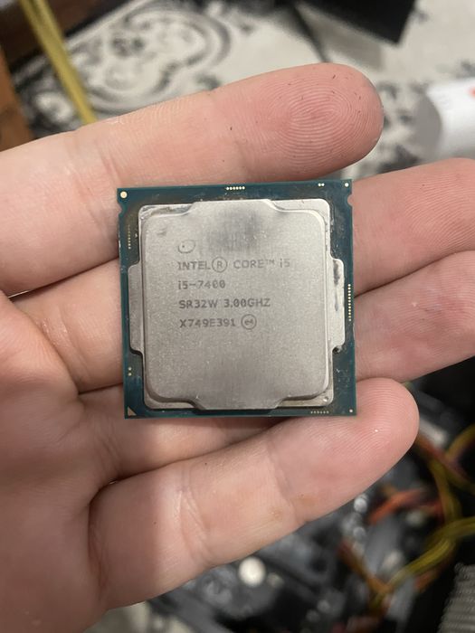 Продам процессор I5-7400