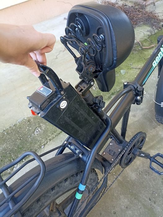 Bicicletă electrică GE Fat Bike V2 urban - 3500 lei