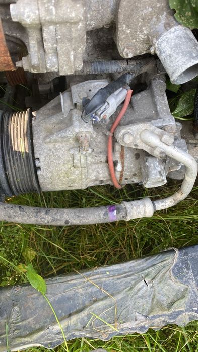 Compresor ac toyota yaris 1.3 benzina 2006-2009