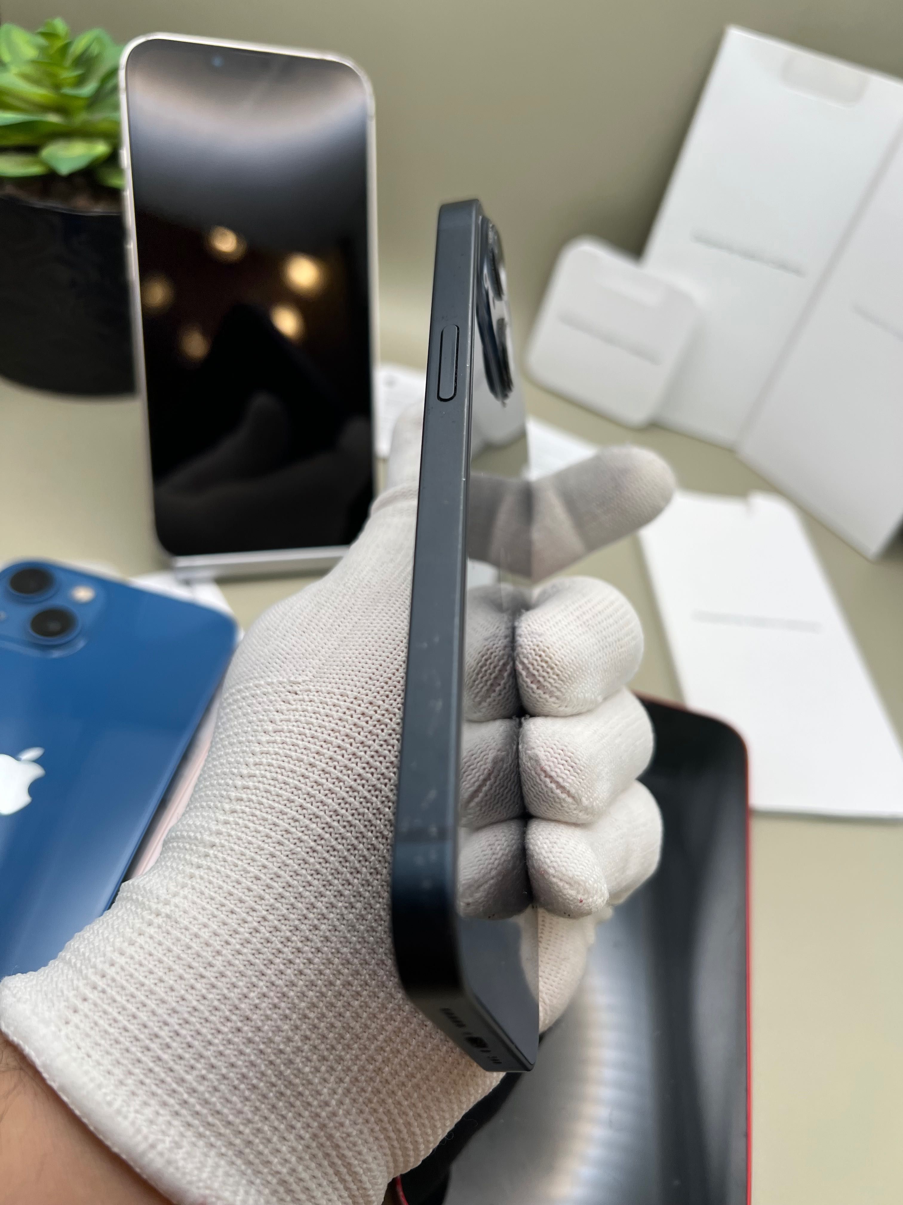 iPhone 13, 100% батерия, iCloud locked, ЗА ЧАСТИ, различни варианти!