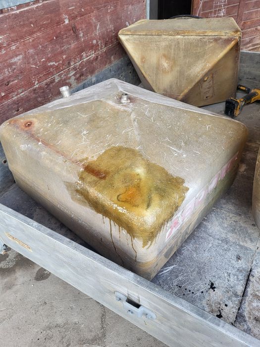 Reparatii cu fibra de sticla