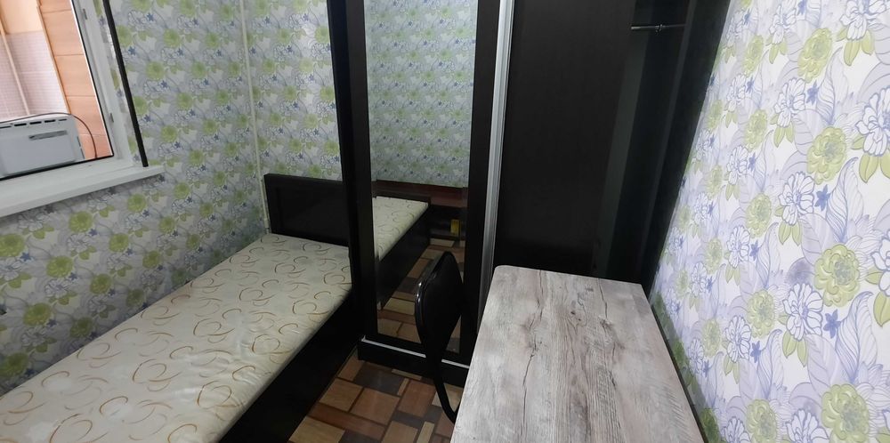 СРОЧНО! Продам свою 1 в 2х комнутную квартиру на Буз-2.Укомплектована.