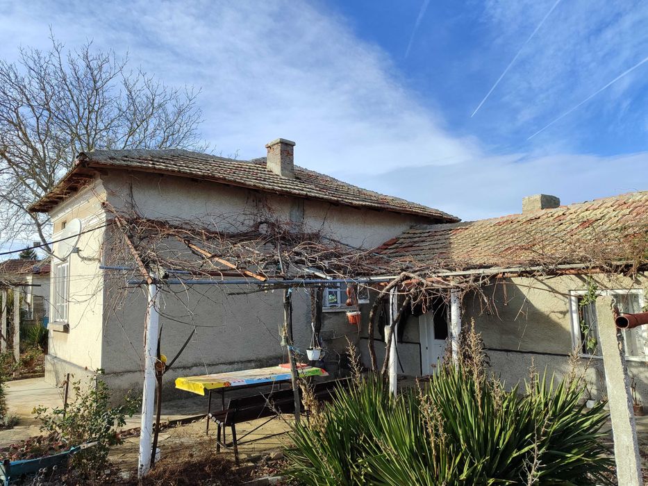 Продава се Къща в с. Люляково, Област Добрич - 90 кв.м за 243 €/кв.м - Снимка #1