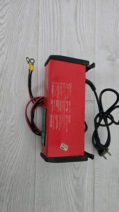 Incarcator baterii Fronius Acctiva Profesional redresor