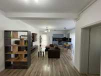 Proprietar închiriez apartament modern 2 camere, lângă pădure