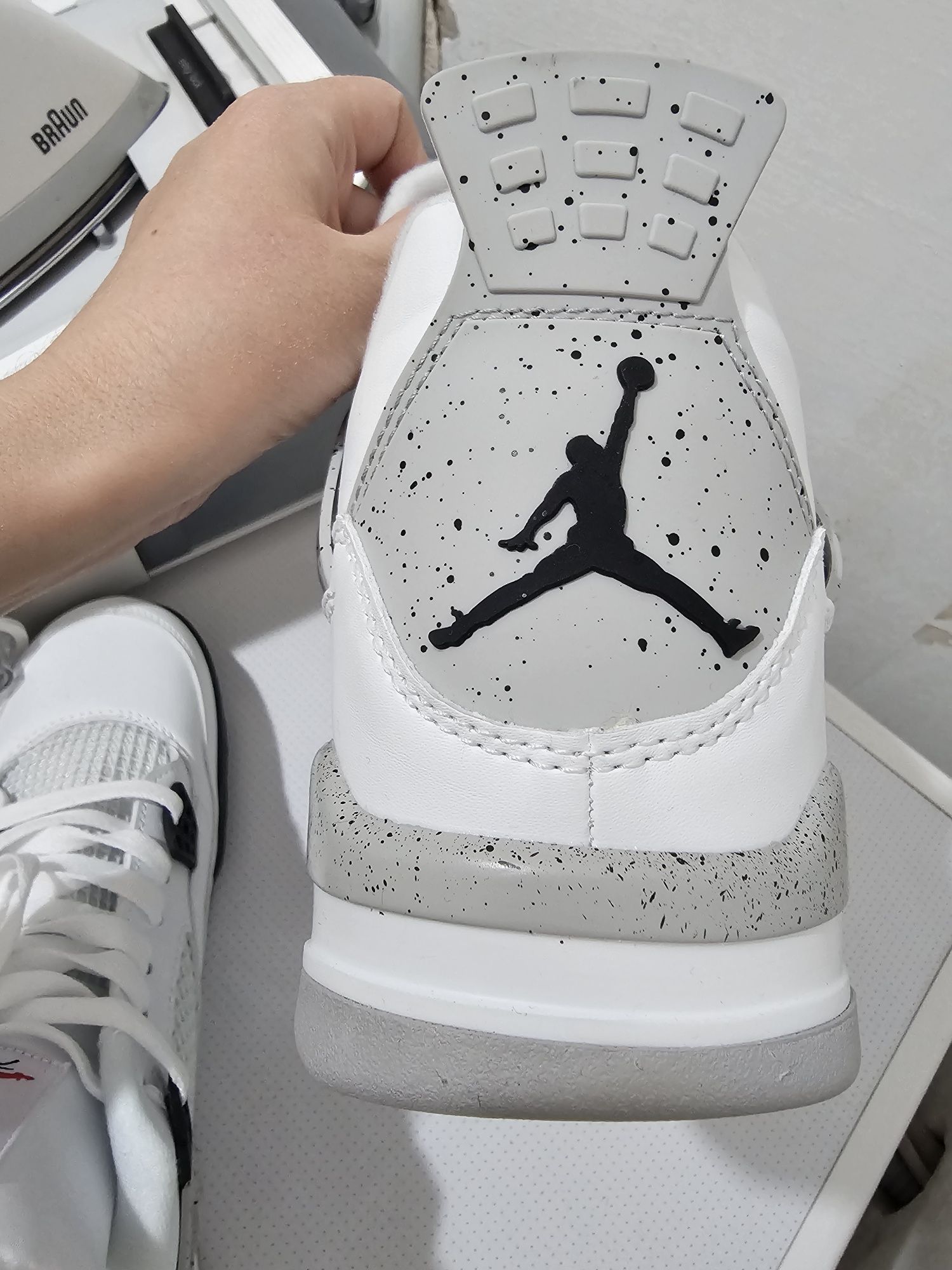 Nike Air Jordan IV




Характеристики
Производитель
Air Jordan
Страна