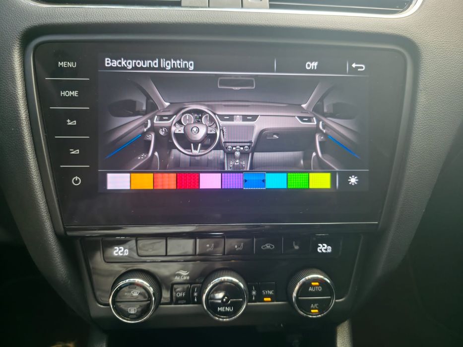 Skoda Octavia 2018-Pachet Canton