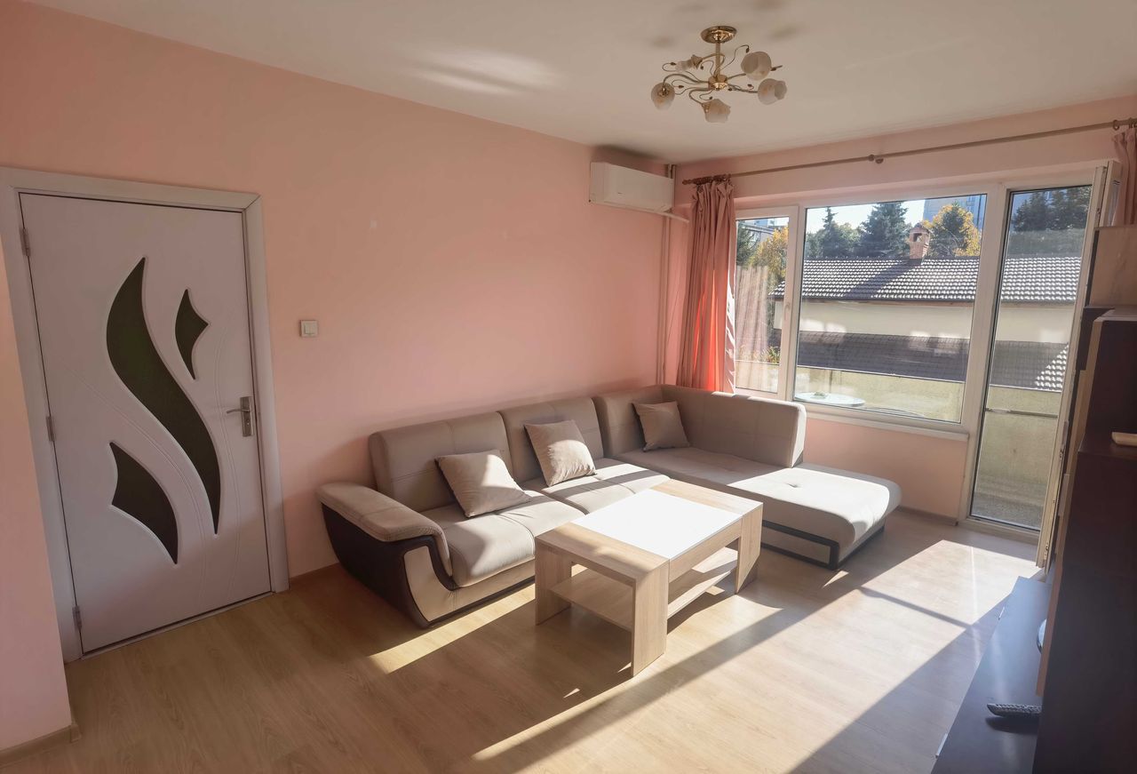 Продава се Двустаен апартамент в София, Надежда 2 - 62 кв.м за 2259 €/кв.м - Снимка #1
