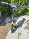 Vând trotinetă electrică Urban Glide Ride 100xs