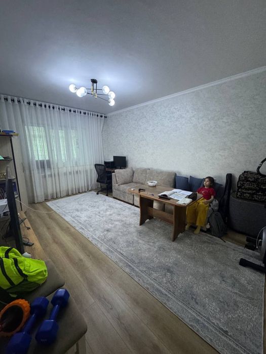 Продам свою 3-х комнатную квартиру с евроремонтом