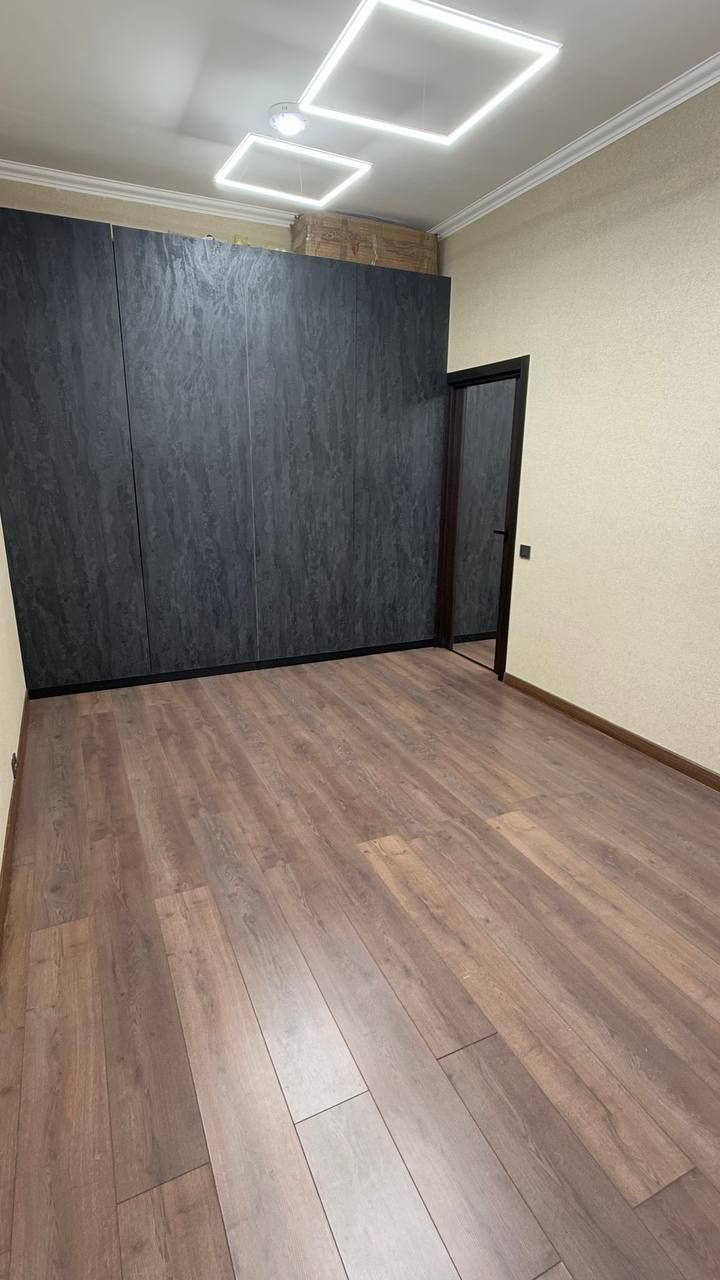 Нукусская, Глинка. 1/4/4 Продаю срочно.