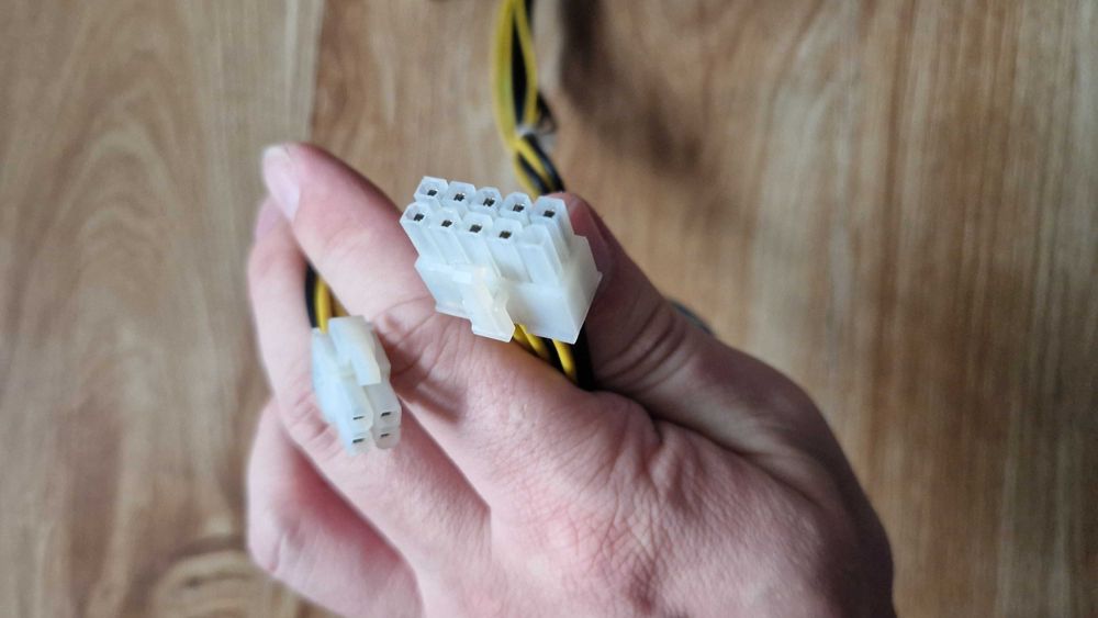 Vand PSU/Sursa pt Lenovo model SP50A36167 !! Ca Noua !! la 100lei