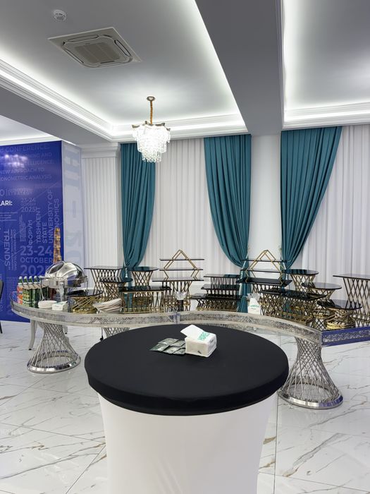 Kofe brek furshet obed catering stol furshetniy prakat beramiza