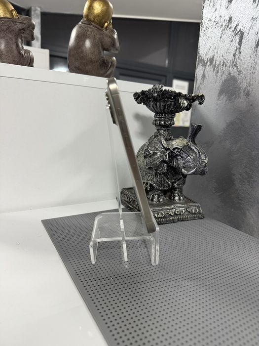 Vand iphone 15 pro max de 256 gb baterie 87%