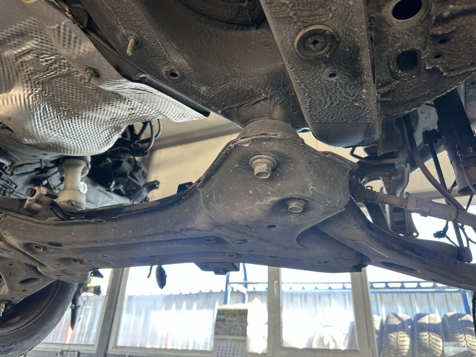 Преден и заден мост за Хюндай IX35