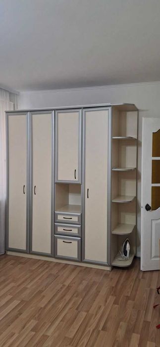 Дава се под наем Двустаен апартамент в София, Горубляне - 68 кв.м за 300 € - Снимка #1